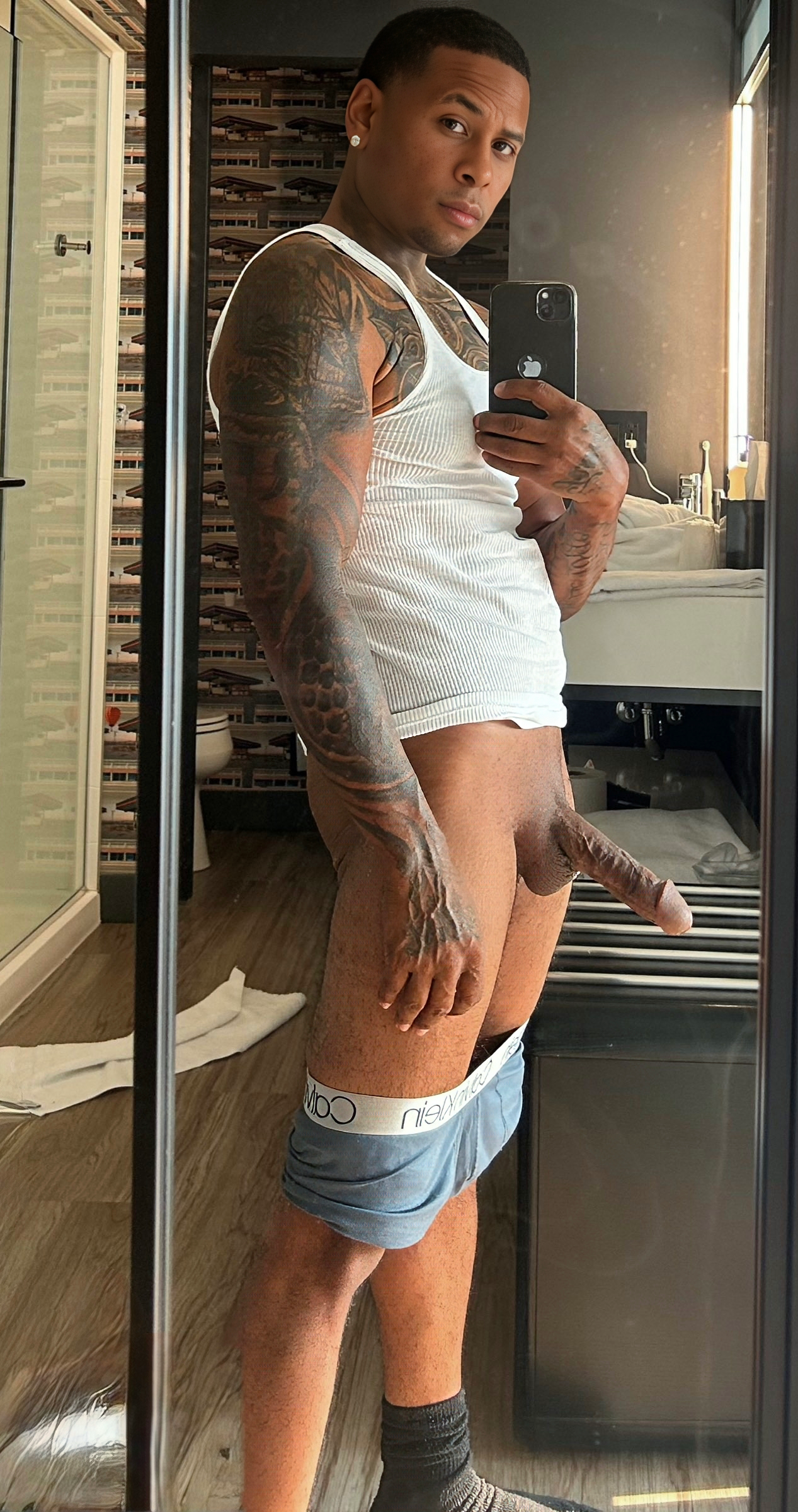 Tee Go Hard